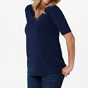 Susan Graver Modern Essentials Petite Liquid Liquid Tunic